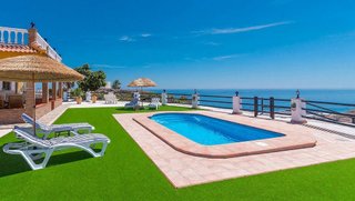 Chalet en alquiler en Torrox Pueblo en Torrox