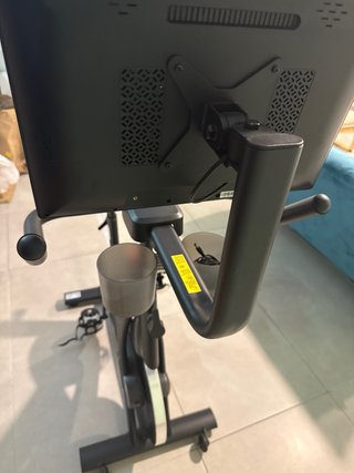 Bicicleta Estática Merach con monitor LED
