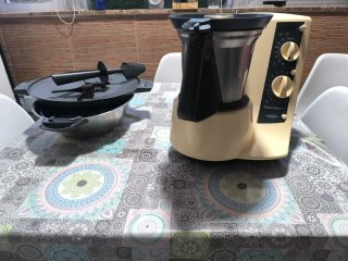 Thermomix TM21 con accesorios