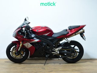YAMAHA YZF R1