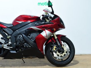 YAMAHA YZF R1