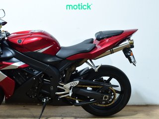 YAMAHA YZF R1