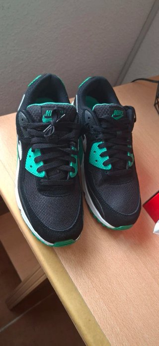 Nike Air Max 90 Negro/Verde Estadio