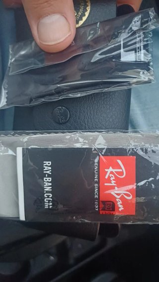 Gafas de sol Ray-Ban color carey con funda