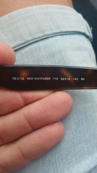Gafas de sol Ray-Ban color carey con funda