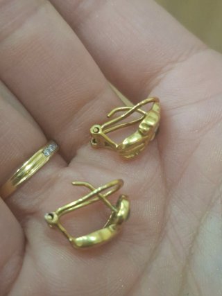 Pendientes de Oro con Piedra Verde y Diamantes
