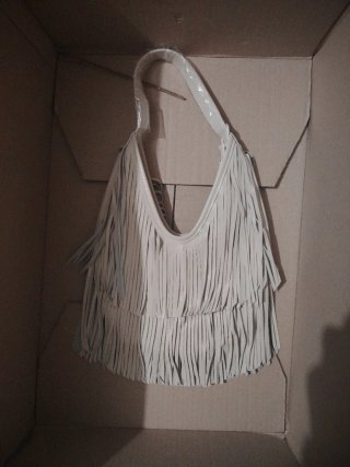 Bolso de flecos beige