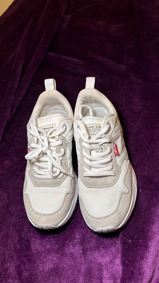Zapatillas Levi's Blancas