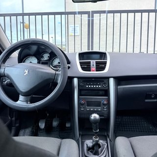 Peugeot 207 1.6 HDI / excelente estado / 1 propiet