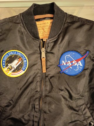 Cazadora Bomber Alpha Industries NASA