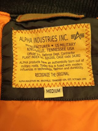 Cazadora Bomber Alpha Industries NASA