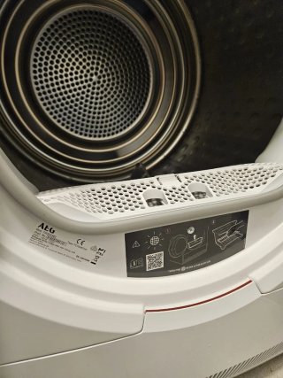 Secadora Bomba de Calor AEG Serie 8000