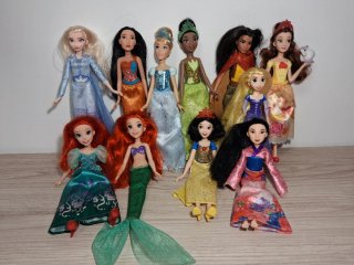 Pack de 11 Muñecas Princesas Disney
