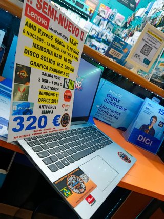 Lenovo IdeaPad 5 Ryzen 5 16GB RAM 500GB SSD