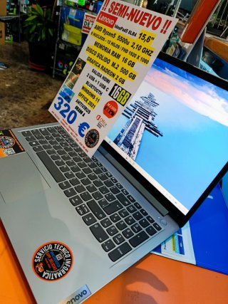 Lenovo IdeaPad 5 Ryzen 5 16GB RAM 500GB SSD