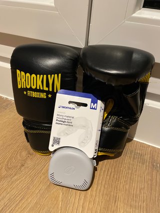 Guantes de Boxeo Brooklyn y Protector Bucal