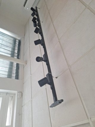 Foco IGUZZINI para carril LED Tengo 20 unidades,