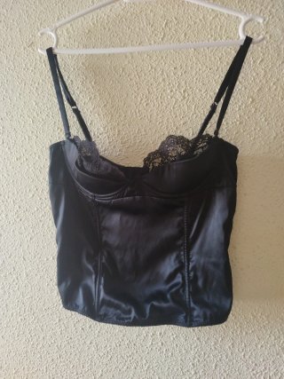 Corsé Oysho Negro Talla M
