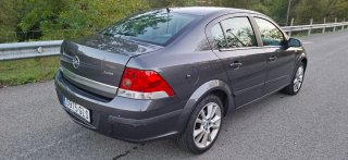 Opel Astra 88.000km etiqueta C