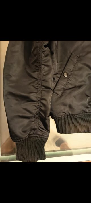 Cazadora Bomber Alpha Industries Negra