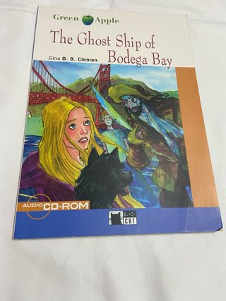Libro Inglés The ghost ship of Bodega Bay + CD