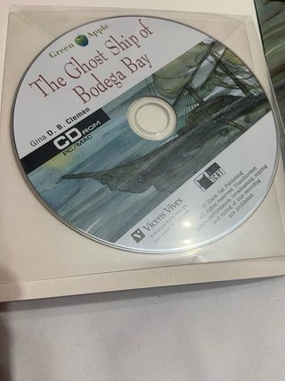 Libro Inglés The ghost ship of Bodega Bay + CD