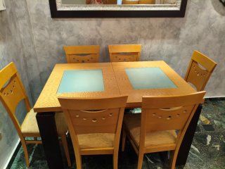 Impecable mesa extensible+6sillas a juego