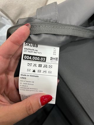Cajas de Almacenaje IKEA grises.