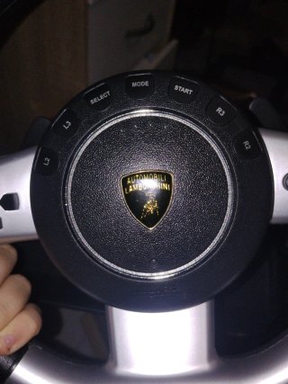Volante PC Atomic Gallardo con Pedales