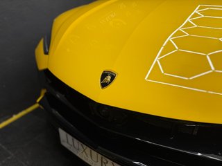 Lamborghini Urus 2025