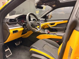 Lamborghini Urus 2025