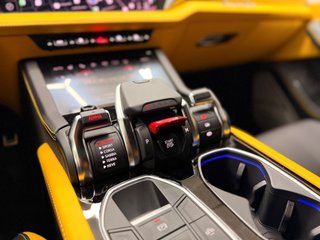 Lamborghini Urus 2025