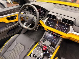 Lamborghini Urus 2025