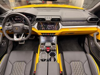 Lamborghini Urus 2025