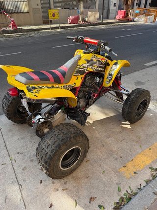 Yamaha Raptor 660 Amarillo