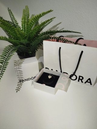 Charm Corazón Pandora Plata