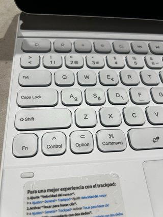Teclado Magnético para iPad Air 13