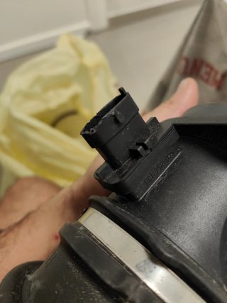 Caudalímetro Bosch G4D3-12B579-AA