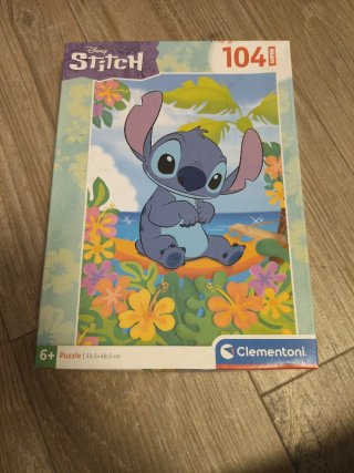 Puzzle 104 piezas Disney Stitch