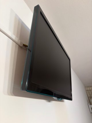 Televisor Samsung Negro y Verde