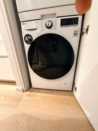 Secadora LG ThinQ 9kg Blanca