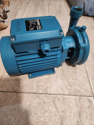 Bomba Calpeda B-C 22/A Trifásica 0.75 CV