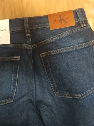 Pantalones Calvin Klein NUEVOS CON ETIQUETAS