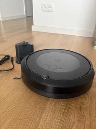 iRobot Roomba i3 Robot Aspirador