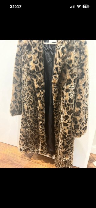 Abrigo largo estampado leopardo