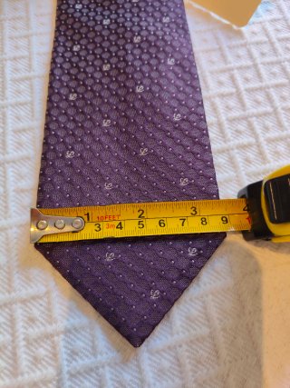 Corbata Loewe Morada con Etiqueta