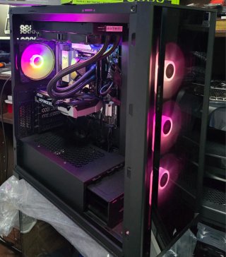Gaming Rtx 5070 Ultra 7-265K 32GB DDR5 SSD 512GB