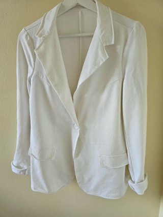 Chaqueta de punto elástica blanca