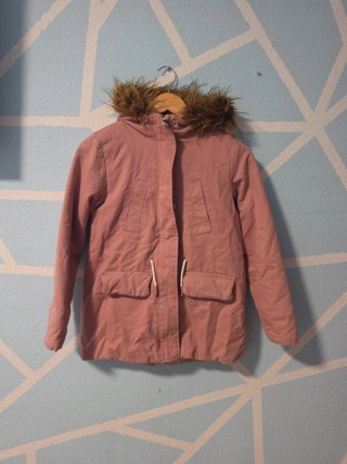 Chaqueta de Invierno Rosa con Capucha