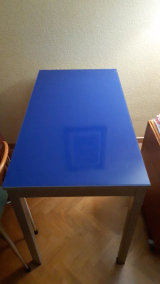 Mesa de cocina cristal templado azul
